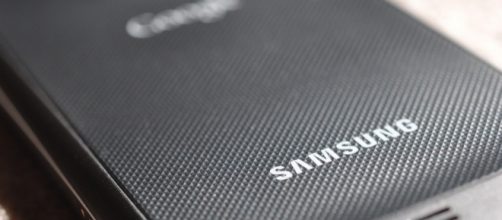 Samsung Galaxy J7 2017 images leak online/Photo via opopododo, Flickr