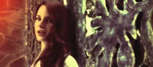 Lana Del Rey tried a hex to end her heartbreak over Trump taking the presendental election. Screencap Lana Del ReyVEVO/YouTube