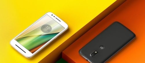 Moto E4 and E4 Plus pass through FCC, latter carries 5,000 mAh ... - c7cc.com