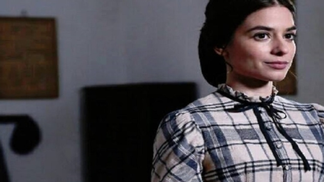 Teresa, soap opera Canale 5 Una Vita
