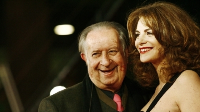 Tinto Brass con la futura moglie Caterina Varzi