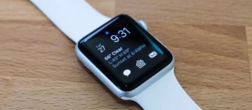 Apple Watch 3 vs Apple Watch 2- Here&rsquo;s how the two might differ in terms of specs - Miror Pro/YouTube screenshot