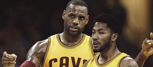 Lebron James and Derrick Rose - [Image source: Youtube Screen grab]