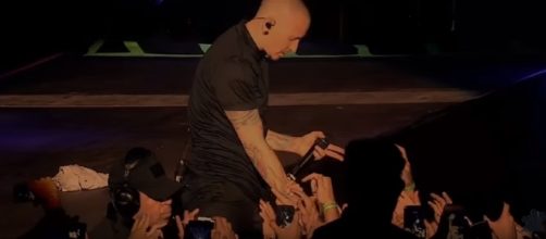 Chester Bennington Tribute - One More Light Live '- Image Imagu Films | YouTube