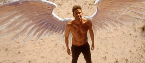 Lucifer is jealous of a new man in Chloe Decker's life in "Lucifer" Season 3. (Photo:YouTube/TVPromosDB)