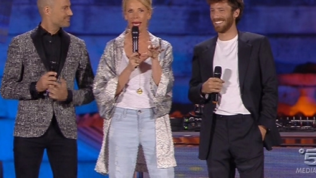 Wind Summer Festival 2017 | Prima puntata | 4 luglio 2017 - unduetre.com