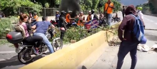 Protests, barricades and violence in Venezuela: A special report - Image - Sky News | YouTube