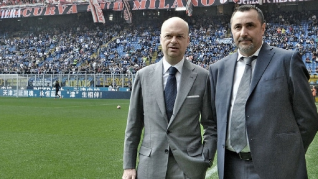 Milan alla ricerca del numero 7