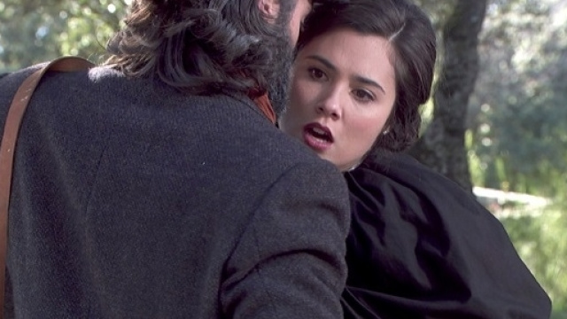 Anticipazioni Il Segreto agosto 2017: ecco chi &egrave; l'assassino di Sol, torna Maria