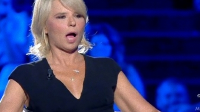 Maria De Filippi intervistata da 'Chi'.
