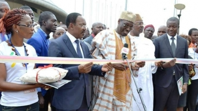Membres du gouvernement camerounais &agrave; l'inauguration du SAGO (c) SAGO
