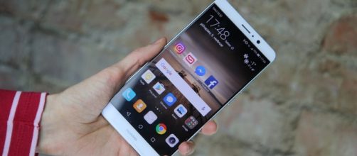 Expect changes to the user interface of Huawei Mate 10 - Flickr by Andri Koolme