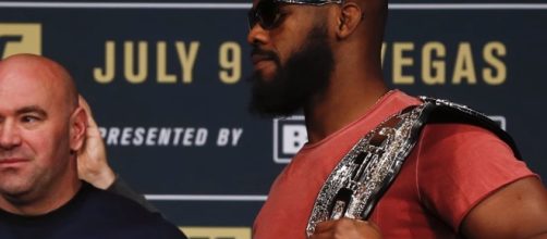 Jon Jones/ The Fumble/ Youtube Screenshot