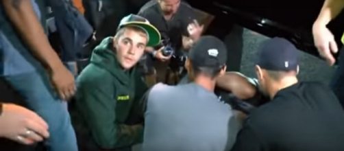 Justin Bieber Image. - THE EYE OF R/YouTube