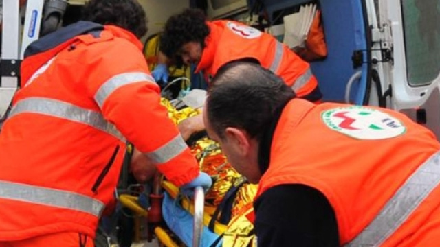 Calabria: ragazzo si suicida a Lamezia Terme