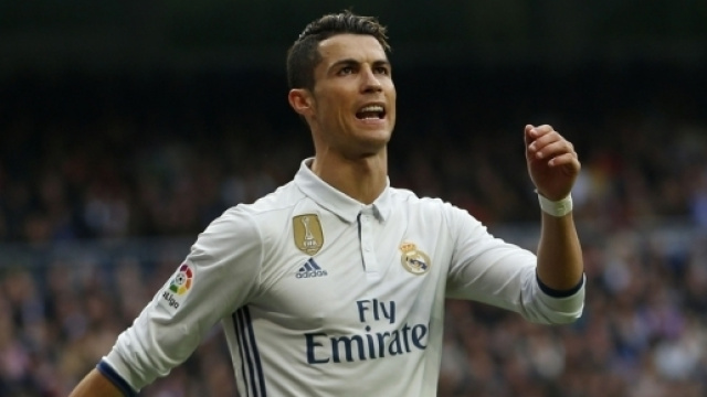 Cristiano Ronaldo-Milan: solo voci di mercato, o c'&egrave; qualcosa di concreto? - footwearnews.com