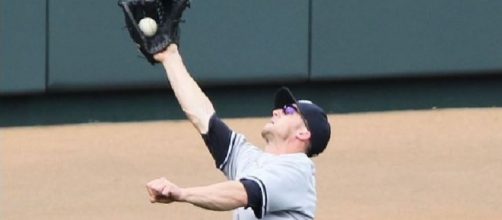 Gardner catching a ball, Wikipedia https://en.wikipedia.org/wiki/Brett_Gardner#/media/File:Brett_Gardner_leaping_catch.jpg