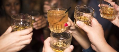 New study claims that alcohol drinking could boost one&rsquo;s memory retention ability/Photo via kaicho20, Pixabay