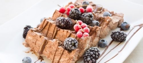 Nutella is great with ice-cream and berries via Pixabay