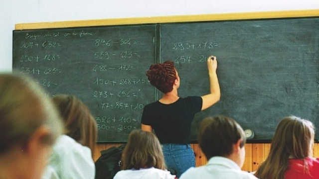 Graduatorie di Istituto e Graduatorie ad Esaurimento: apertura ... - centrostudiulisse.it