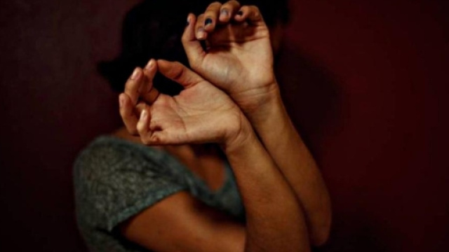 Stuprata marocchina da due connazionali.