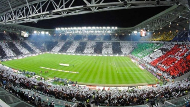 Tutti gli abbonamenti delle societ&agrave; professionistiche. Foto ilbianconero.com