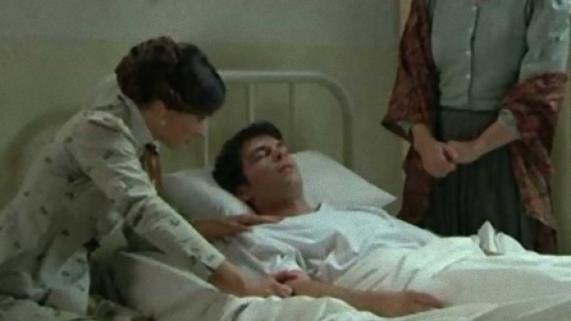 Una Vita: Pablo tra la vita e la morte, Leonor disperata.