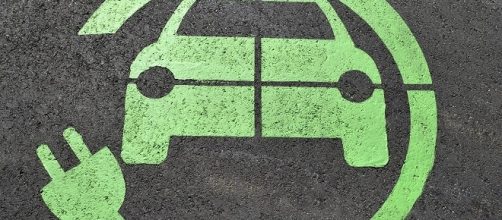 Electric cars symbol (pixabay - author paulbr75)