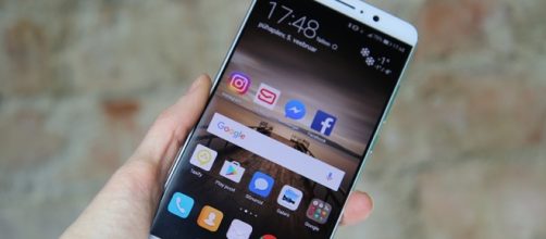 Huawei Mate 9/ photo by Andri Koolme via Flickr