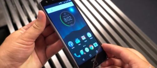 Image vi MrMobile [Michael Fisher]-YouTube Screenshot