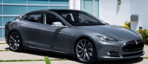 Tesla has 500,000 pre-orders for the Model 3 electric car. Image credit - TechnoBuffalo/YouTube.