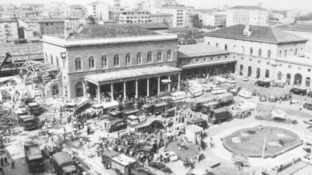 Bologna, il Pdl infiamma il ricordo della strage | - seven-network.it