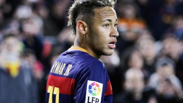Foot PSG - Et si Neymar signait au PSG gr&acirc;ce... au fair-play ... - foot01.com