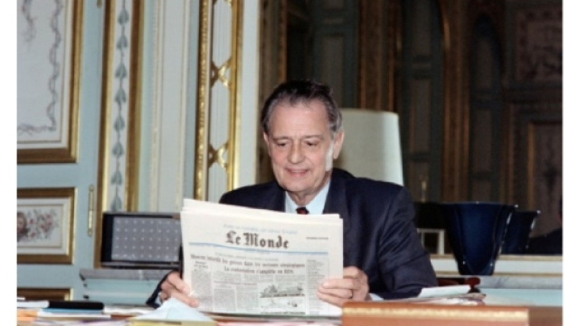 Michel Durafour &agrave; Saint-Etienne le 3 octobre 1989 ((c) Afp)