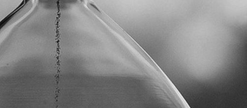 El tiempo es ese tesoro que sin darnos cuenta se escurre entre nuestros dedos sin poder detenerlo.