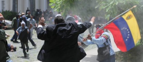 Momentos en el cual fue asaltada la Asamblea Nacional Venezolana