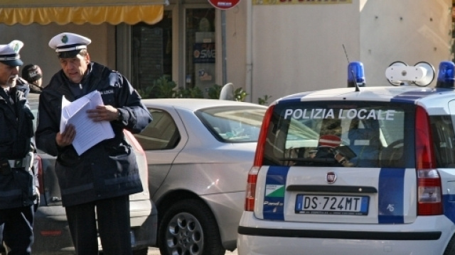 Bando di concorso assunzione 4 volontari forze armate