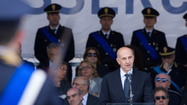 CHI SAR&Agrave; IL SUCCESSORE DEL CAPO DELLA POLIZIA, UN POLIZIOTTO O UN ... - infodifesa.it