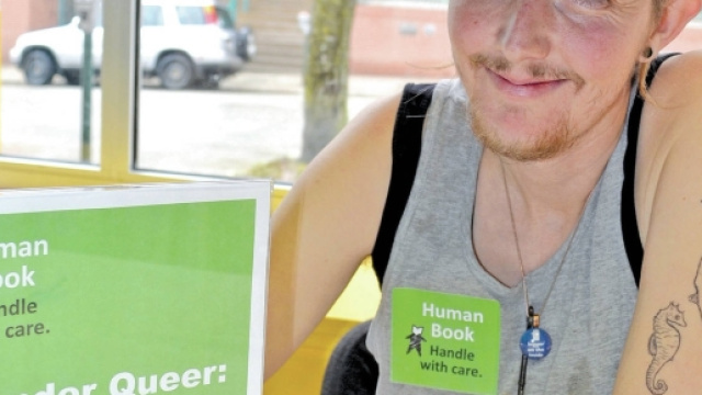 Kory Doty, trans, mamma di un bambino di 8 mesi non ha voluto che alla nascita fosse registrata l'identit&agrave; sessuale.