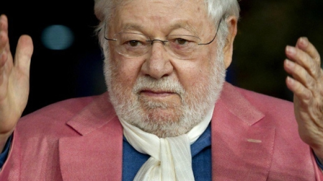 Malore improvviso per Paolo Villaggio, l'attore smentisce: "Ero in ... - gds.it