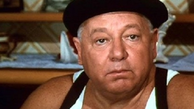 Paolo Villaggio nei panni del Ragionier Fantozzi