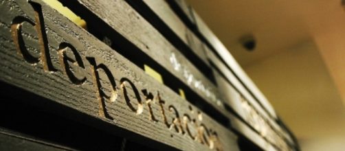 An immigrant from Guatemala is being deported by the US authorities/Photo via Neon Tommy, Flickr