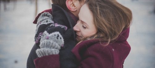 Couple, Hugging - Free images on Pixabay - pixabay.com