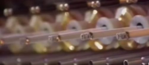 FDA to regulate nicotine level - Docfilms/YouTube