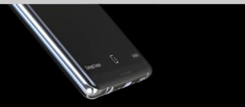 The Note series is one of the most successful smartphones of all time. [Image via YouTube/Concept Creator]