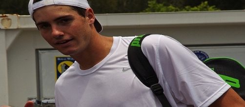 John Isner back in 2012. [Image via Flickr/NAPARAZZI]