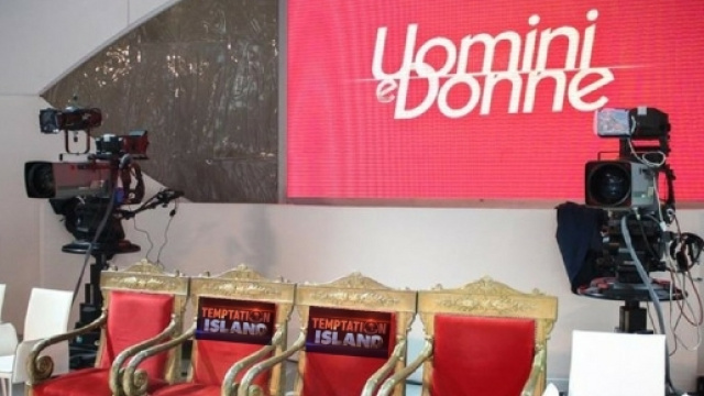 Temptation Island "regaler&agrave;" un tronista a Uomini e Donne? Ecco le ultime gossip news