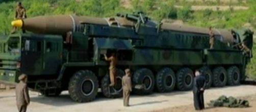 Chad O'Carroll on Twitter: "And here it is: the Hwasong-14 https ... - twitter.com