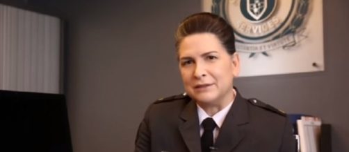 Pamela Rabe (Joan Ferguson) - Interview - Franky the Bean Flicker/YouTube