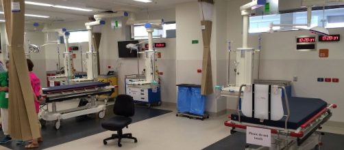 rural hospital - Photo: Wikimedia Commons (Bidgee)